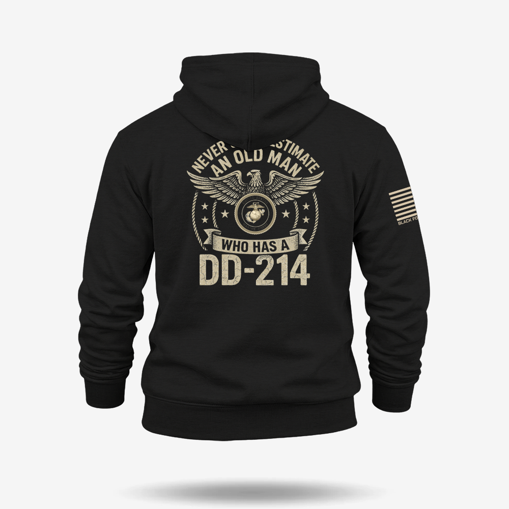 Never Underestimate An Old Man Us Marine Veteran Hoodie