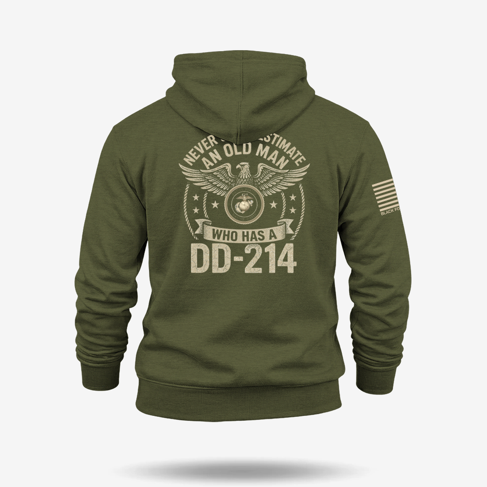 Never Underestimate An Old Man Us Marine Veteran Hoodie